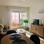 Apartament Serenity, Appt Avec Loggia A 5min De La *