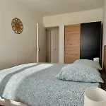 Apartament Serenity, Appt Avec Loggia A 5min De La *