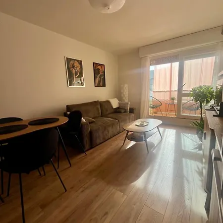 Apartamento Serenity, Appt Avec Loggia à 5min De La