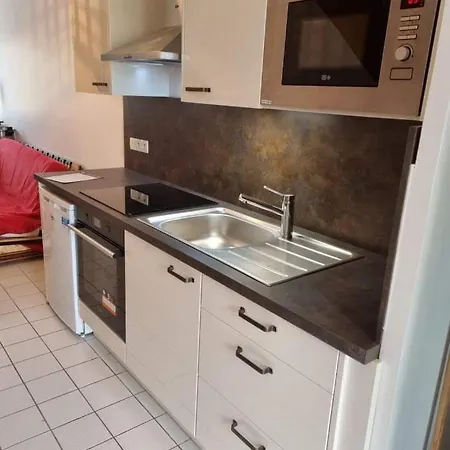 - Serenity, Appt Avec Loggia A 5min De La Courseulles-sur-Mer