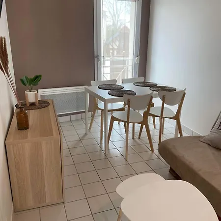 Apartment - Serenity, Appt Avec Loggia A 5min De La Courseulles-sur-Mer
