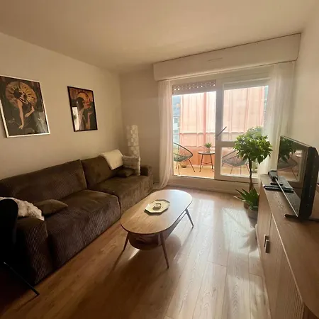 아파트 Serenity, Appt Avec Loggia A 5min De La