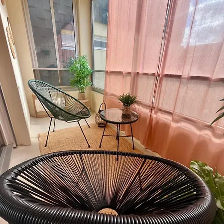 - Serenity, Appt Avec Loggia A 5min De La Apartment *