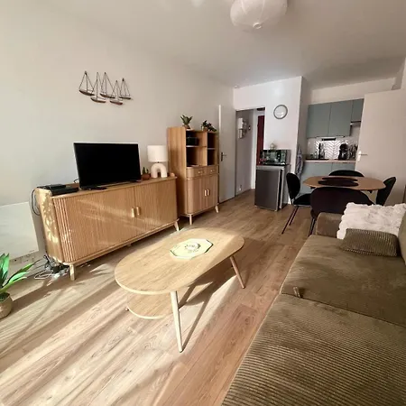 Serenity, Appt Avec Loggia A 5min De La 아파트 쿠르쇨 쉬르 메르