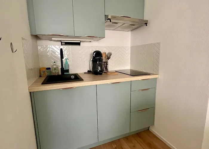 Serenity, Appt Avec Loggia A 5min De La Apartment